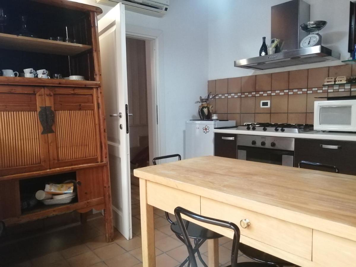 Aly Art Apartment Taormina Duomo, Gulf & Etna View Zewnętrze zdjęcie